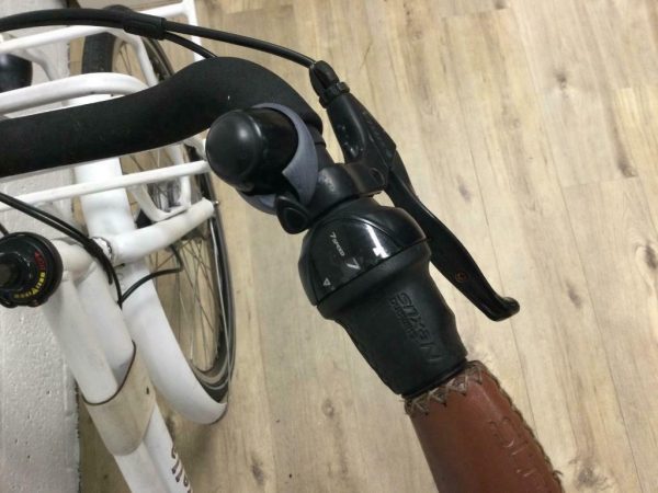 VERKOCHT – Stella Dolce Elektrische Dames Transportfiets N7 Mat Wit