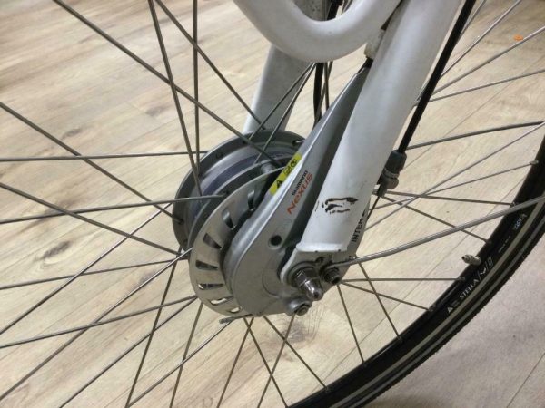 VERKOCHT – Stella Dolce Elektrische Dames Transportfiets N7 Mat Wit