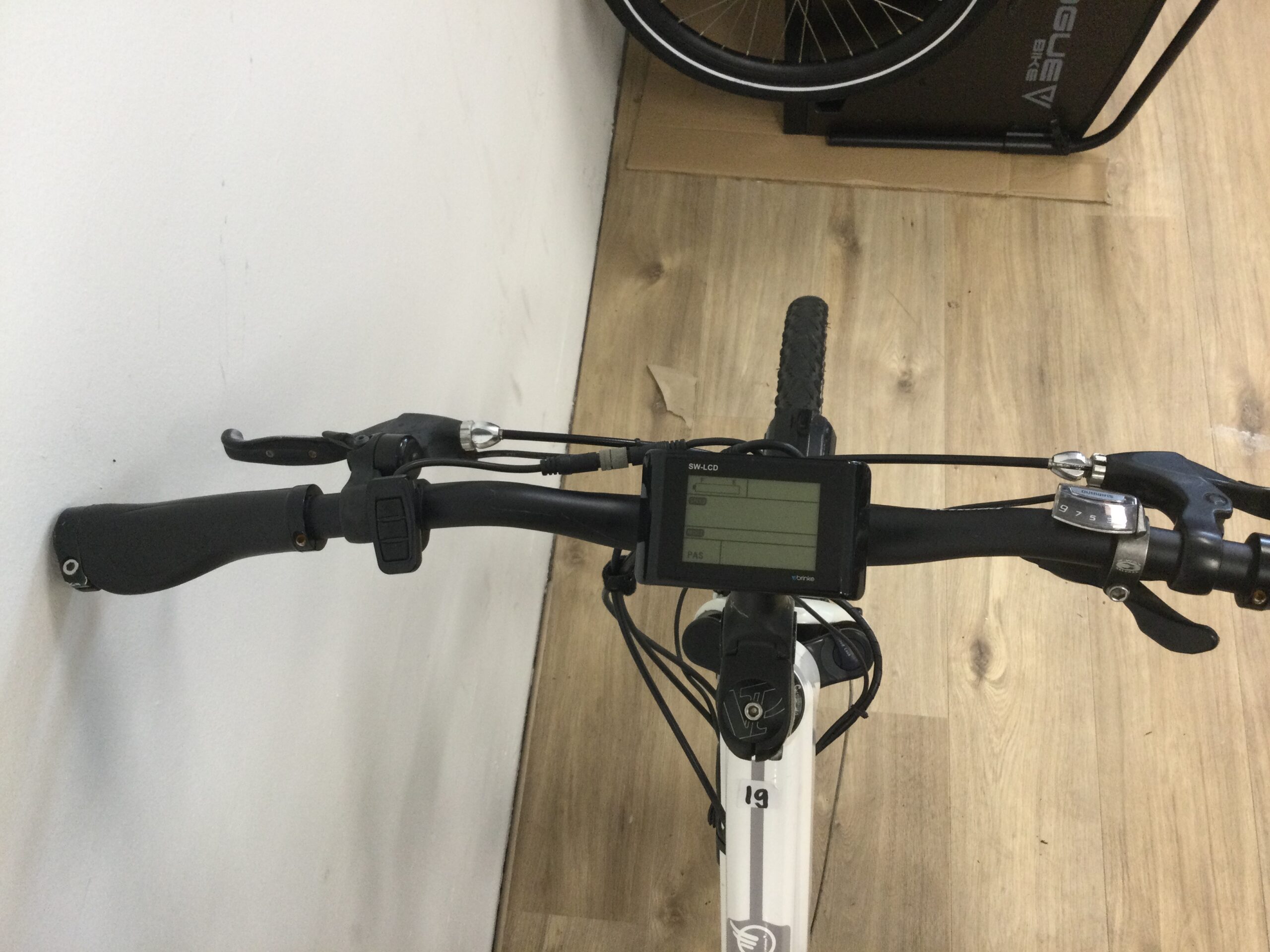 Occasion – Brinke Trekking E-Bike 28inch 50cm 387Wh – Wit