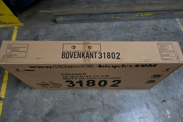 Volare Black Cruiser Kinderfiets – Jongens – 18 inch – Zwart – 95% afgemonteerd