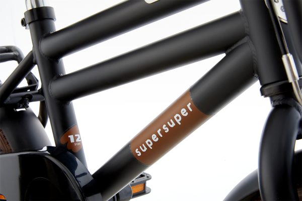 Supersuper Cooper 12 Boys Mat Zwart