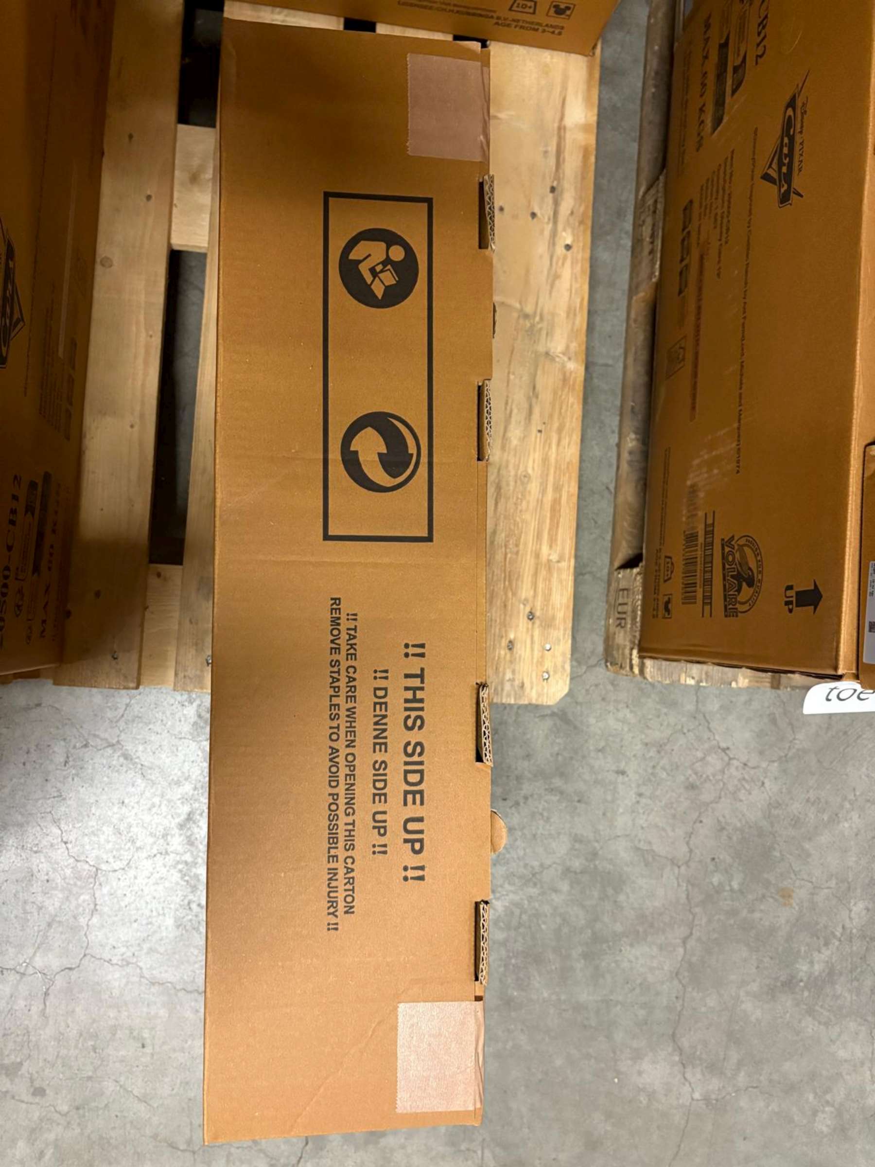 Disney Cars Kinderfiets – Jongens – 12 inch – Rood Disney Cars Kinderfiets – Jongens – 12 inch – Rood